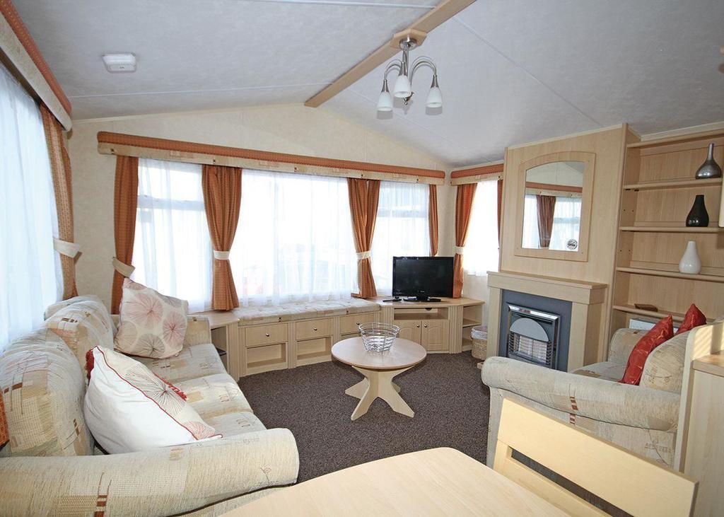 Silver Birch Caravan Park Talacre Εξωτερικό φωτογραφία